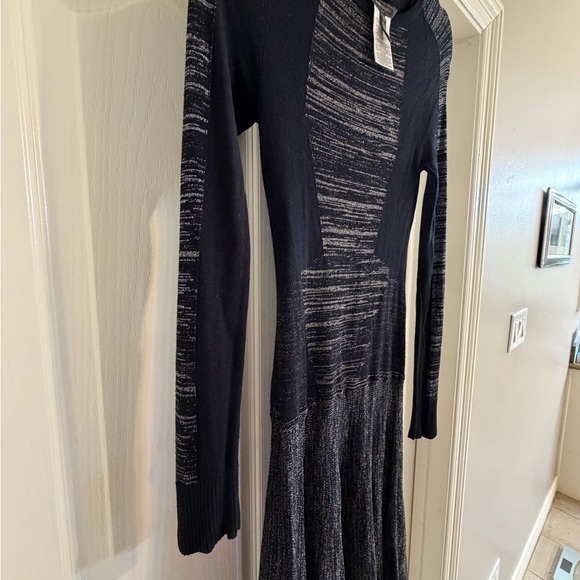 BCBGMaxAzria Black and Gray Long Sleeve Dress - Picture 2 of 7